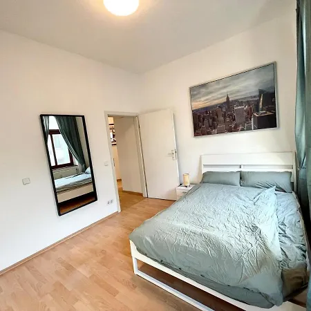 דירה Staytime - Corner Loft