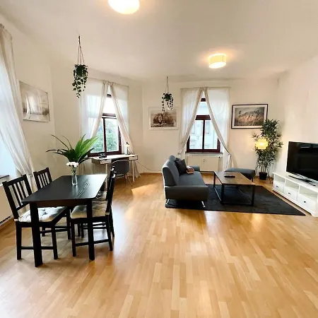 Staytime - Corner Loft *